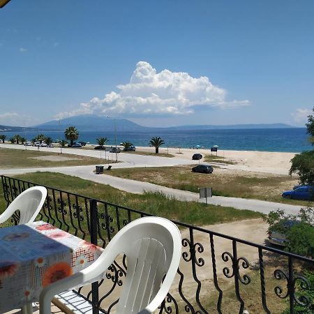 Thomas Vrasna Close To The Sea Εξωτερικό φωτογραφία